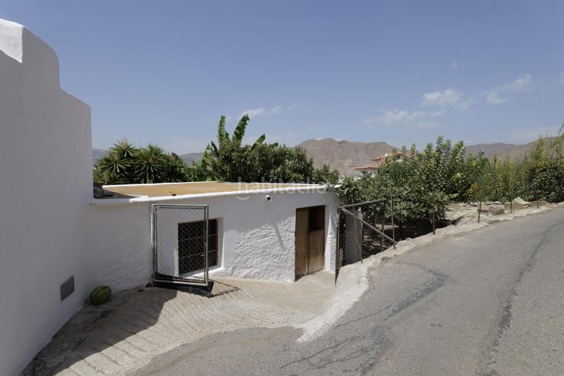Foto ed48d196-3039-4314-90ae-4cd3d4917762. Masía en calle la cuesta 8 en Berja