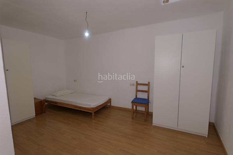 Foto 22eae72f-f61d-4c4f-8413-667e9fffcf7e. Casa adosada en calle sierpe 1 en Nevada