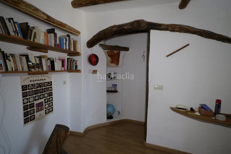Foto c8803a0c-b098-4c69-a665-c5c087356dfb. Casa adosada en calle sierpe 1 en Nevada