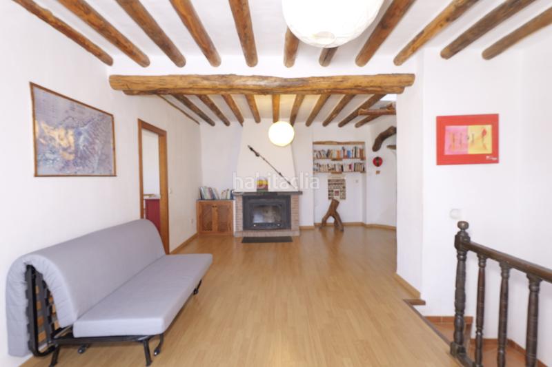 Foto ff752d87-8234-4503-95cd-ad932affdd55. Casa adosada en calle sierpe 1 en Nevada