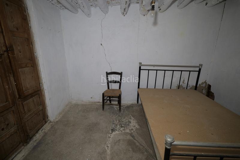 Foto 45c0b727-6679-4e7c-b80b-5f6eed6247bf. Casa adosada en calle naranjos 10 en Válor