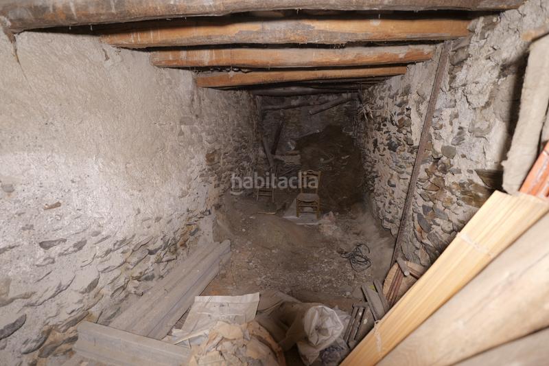 Foto 9455be2e-5671-45d9-9612-1fc88e733aeb. Casa adosada en calle naranjos 10 en Válor