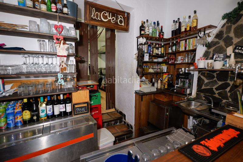 Foto 874b1f66-f42b-4ece-884c-c0d924b6b2dd. Geschäftsraum in calle real 1 in Bérchules