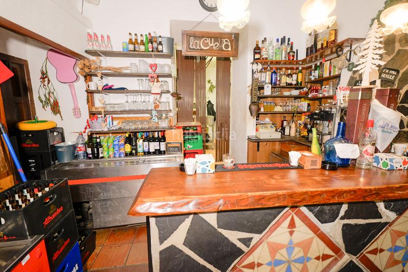 Foto b9585d6b-0e70-4e9b-804c-ac6de74c0429. Geschäftsraum in calle real 1 in Bérchules