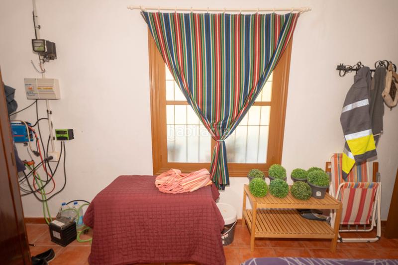 Foto 22adeddf-cf08-4b55-be01-5780894578fd. Chalet en barrio torre vigia 7q en Adra