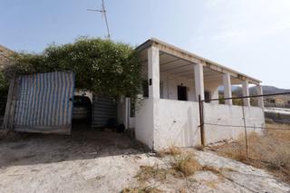 Chalet in Calle las asperillas 8