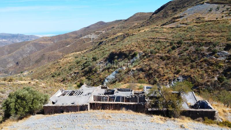 Foto e5203048-68ac-4955-9af9-1b2bb724b792. Propriété dans n/a dans Turón