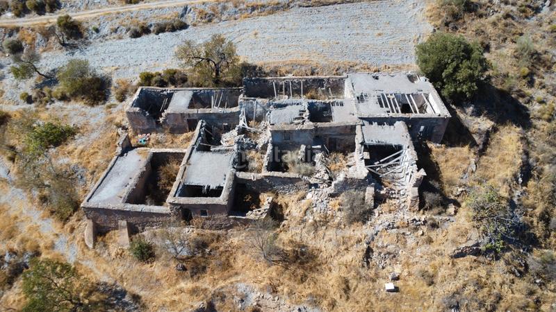 Foto f089b790-57c9-4fcb-afec-387bf238f96a. Propriété dans n/a dans Turón