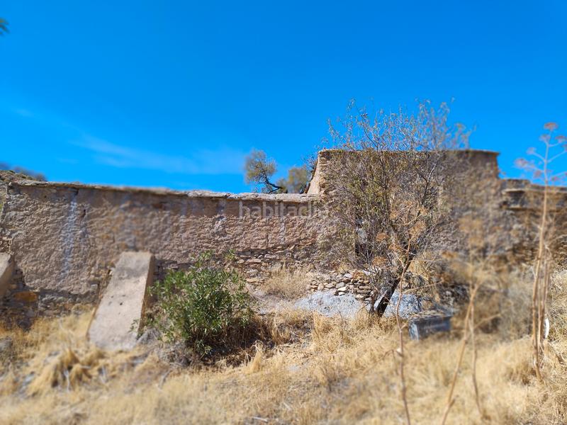 Foto fb172b6d-6723-402e-b2c3-3cae9b8f6dd9. Propriété dans n/a dans Turón