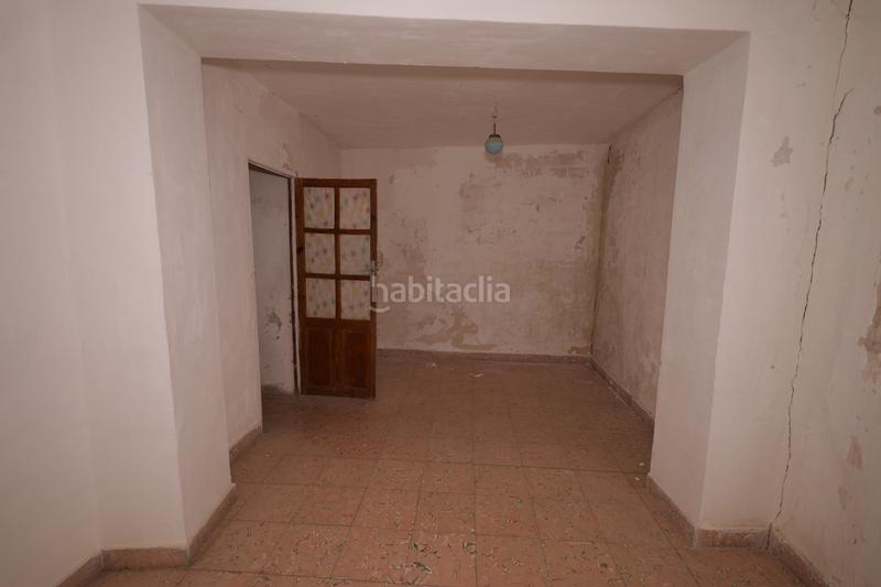 Foto 2c1bda4a-88c8-441b-9c47-777ef453584c. Casa adossada a plaza obispo m peinado 5 a Bérchules