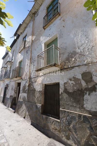 Foto 4519c935-0746-423e-89a1-ebb65c841b7d. Casa adossada a plaza obispo m peinado 5 a Bérchules