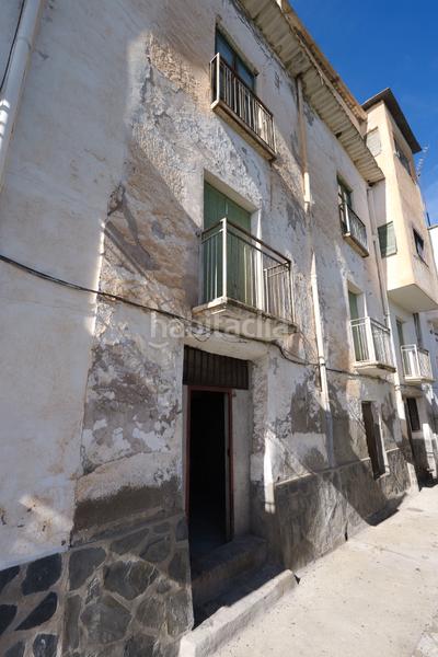 Foto b8b3c908-9505-4965-8b1b-5006215add70. Casa adossada a plaza obispo m peinado 5 a Bérchules