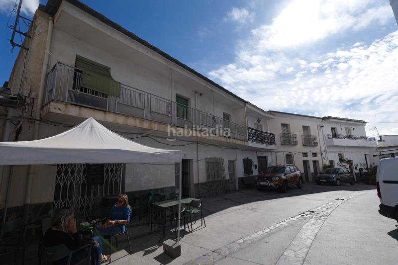 Foto bd2fc0a8-8f5b-4914-916f-83ffb6d91a91. Casa adossada a plaza obispo m peinado 5 a Bérchules