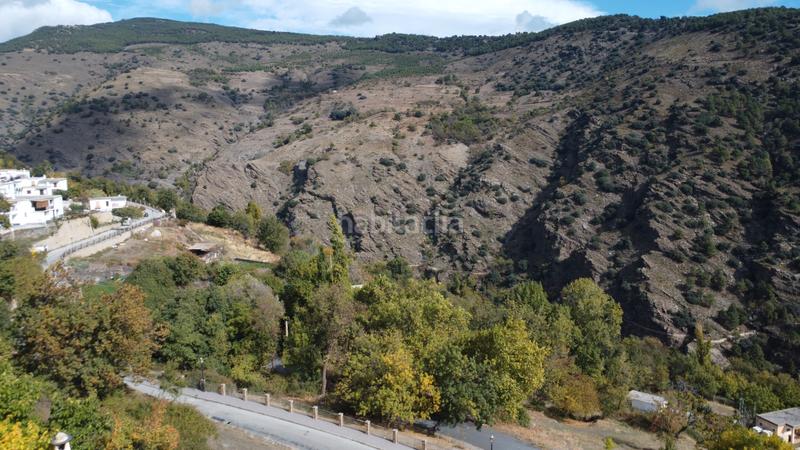 Foto d6640d7a-3f64-43e2-bc29-9fad864f5b7d. Casa adossada a plaza obispo m peinado 5 a Bérchules