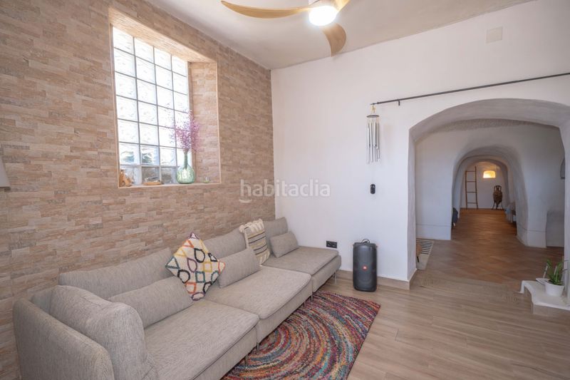 Foto 79a9c918-c871-4551-b572-bc057e264a00. Masia a calle granada 29 a Bentarique