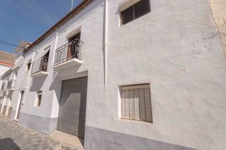 Reihenhaus  Calle iglesia 5. Amplia casa alpujarreño con gran potencial en mairena (nevada-gr