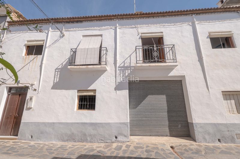 Foto 9ce73e68-8150-4193-94e0-057e839473de. Casa adossada a calle iglesia 5 a Nevada