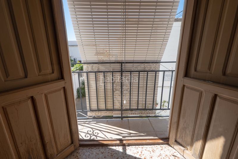 Foto f7fb4abc-677a-435f-a0bb-674f74fe4b84. Casa adossada a calle iglesia 5 a Nevada