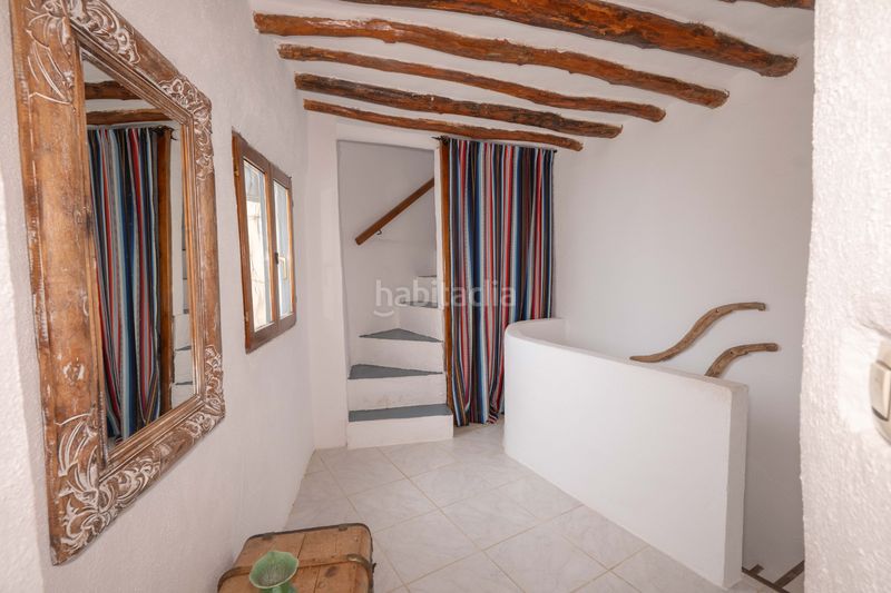 Foto c2e37937-b36f-4351-bc2b-f5ce554b61d4. Casa aparellada a calle fuente baja 1 a Nevada