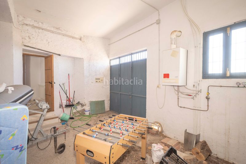 Foto 9246a9f6-2ef2-48a2-974a-45c594590392. Casa aparellada amb calefacció aparcament a Nevada