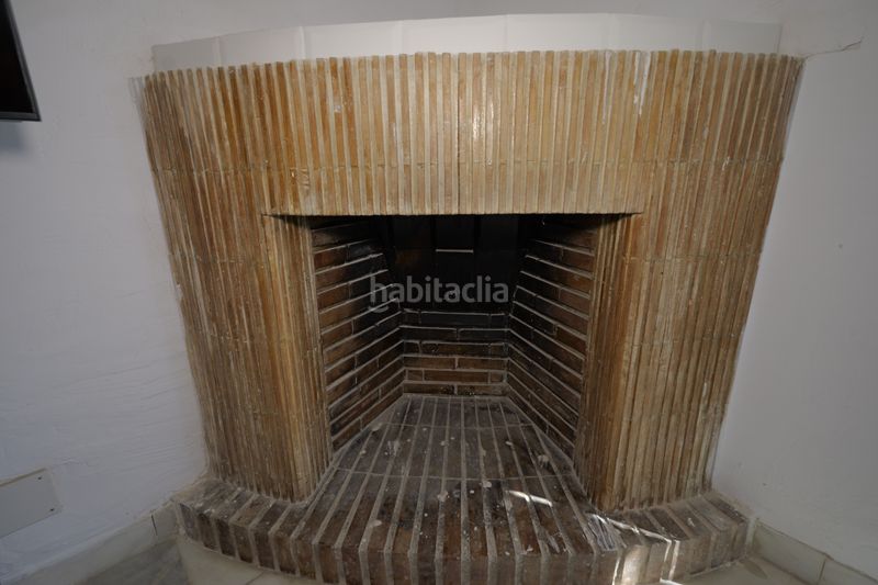 Foto 5b3de409-4e33-4b07-99be-4169816cdd6d. Xalet amb xemeneia aparcament piscina a Adra