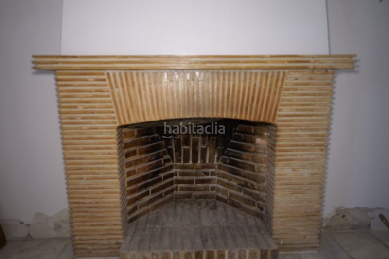 Foto 81f0313e-118d-4b2b-9e32-82e05a060522. Xalet amb xemeneia aparcament piscina a Adra