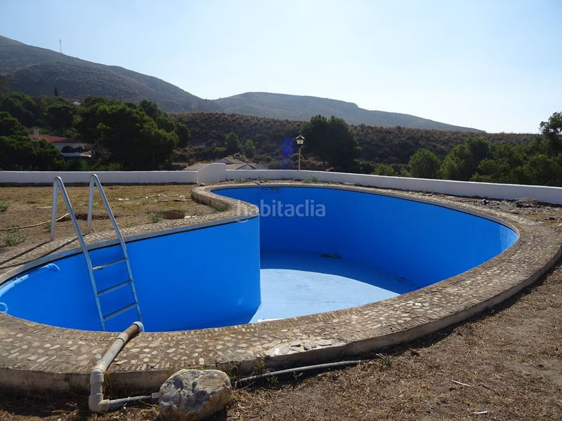 Foto 84cc7a32-0039-4223-a4f6-3218bd2881df. Xalet amb xemeneia aparcament piscina a Adra