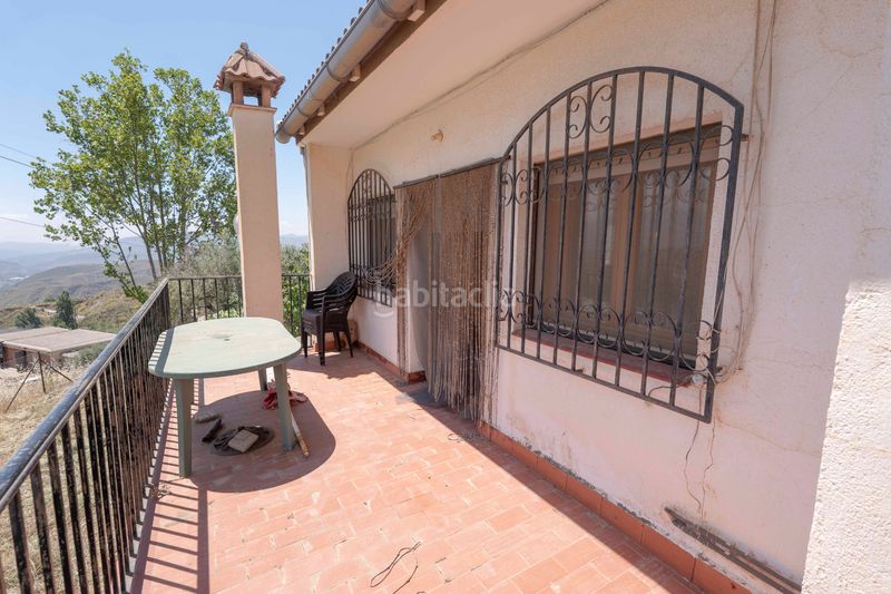 Foto be9b7db9-3abe-483e-aaab-b93ce2eea6e9. Xalet amb xemeneia calefacció aparcament piscina a Válor