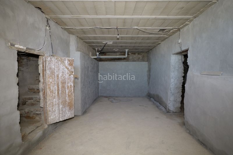 Foto 0f97a691-8495-49b2-b8c1-0f9dfdbedf2b. Casa adossada a calle capitana 9 a Nevada