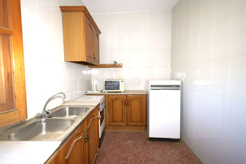 Foto 17a24f51-a435-4efa-93c5-4b87a67b942f. Casa adossada a calle capitana 9 a Nevada