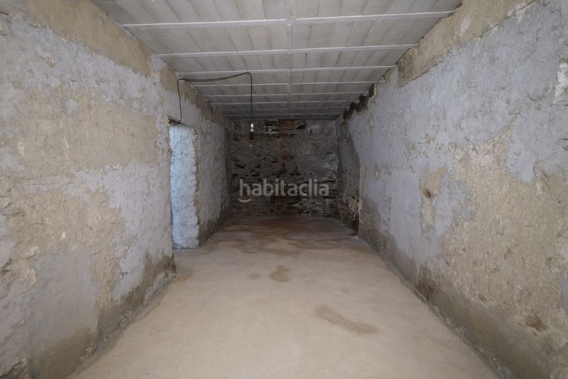 Foto a80e54f9-049a-4aaf-9577-7cd9d22b2137. Casa adossada a calle capitana 9 a Nevada