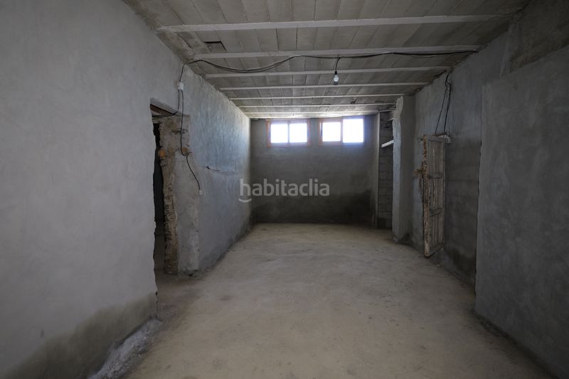 Foto d52b8018-5307-4cea-b35a-f7e53cb01846. Casa adossada a calle capitana 9 a Nevada