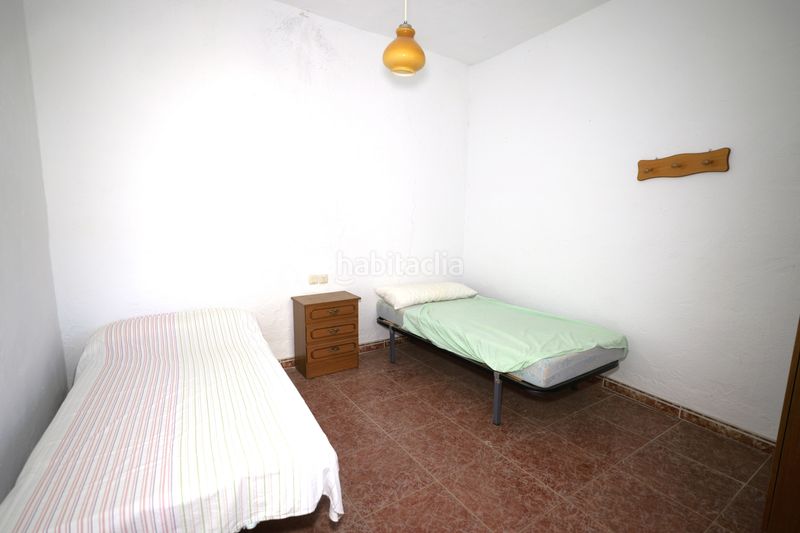Foto e0d0fa39-b370-40cb-a08d-2b52371b42ba. Casa adossada a calle capitana 9 a Nevada
