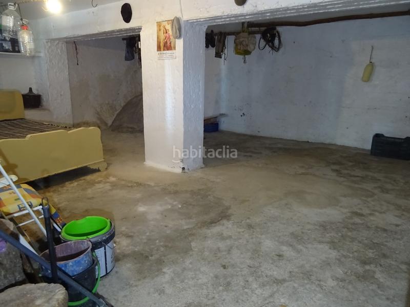 Foto 198e2537-8235-4972-82bf-a96eaa3bf9a8. Casa pareada en calle fuente la higuera 23 casa pareada 4 habitaciones con terraza y patio 165 m2 en Berja