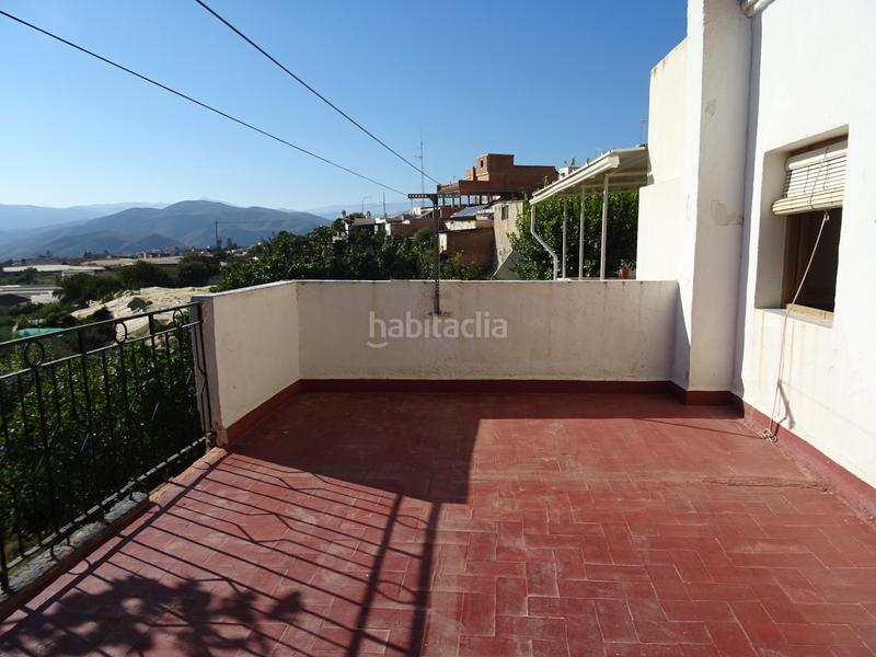 Foto a6213d26-4dbc-4547-8d89-e6e937c194cc. Casa pareada en calle fuente la higuera 23 casa pareada 4 habitaciones con terraza y patio 165 m2 en Berja