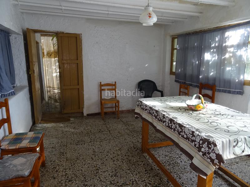 Foto c5ed3309-7c7b-4d74-8a8d-a3b3543a2201. Casa pareada en calle fuente la higuera 23 casa pareada 4 habitaciones con terraza y patio 165 m2 en Berja