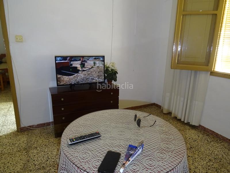 Foto deb4a585-6ff9-4f88-ae21-f384d137e9c5. Casa pareada en calle fuente la higuera 23 casa pareada 4 habitaciones con terraza y patio 165 m2 en Berja