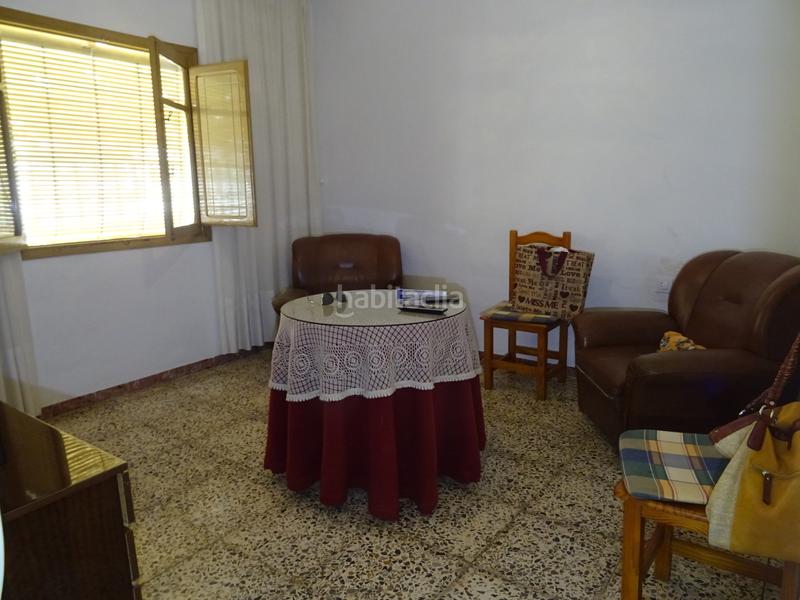 Foto f067b4c4-d8ed-4dfb-8b80-bbcacbd4281b. Casa pareada en calle fuente la higuera 23 casa pareada 4 habitaciones con terraza y patio 165 m2 en Berja