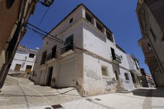Casa adossada a Calle san jose 10. Casa señorial 326 m2. 3 dormitorios, en murtas (granada)