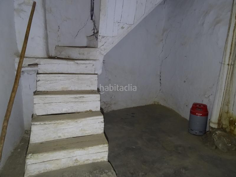 Foto 550be4de-7bb3-44b4-9825-dd3889982161. Casa aparellada a calle calvario 7 a Cádiar