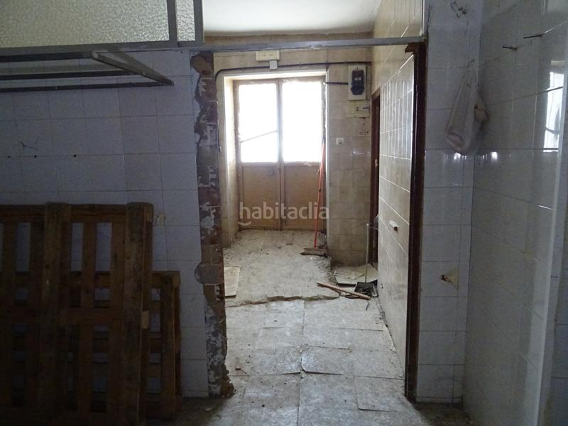 Foto a3621cfc-97ab-406f-8609-2cee12c563a4. Casa aparellada a calle calvario 7 a Cádiar