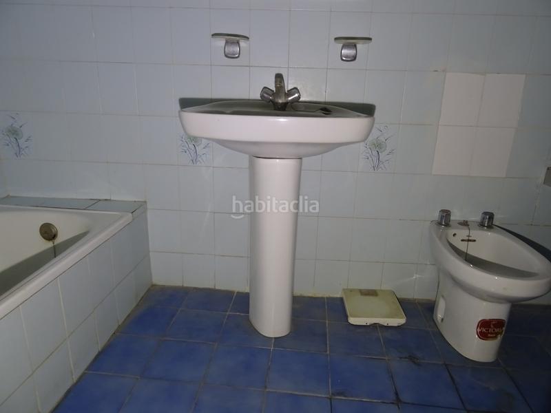 Foto d13d932d-b3d3-4a7c-b262-45ef35692cad. Casa aparellada a calle calvario 7 a Cádiar