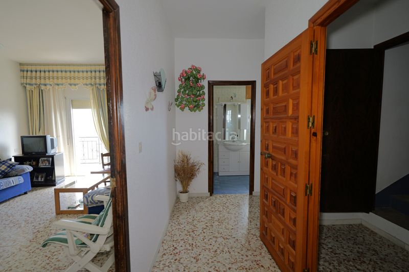 Foto 0d950f44-995b-4196-9723-326983c18e77. Casa adossada a calle iglesia 2 a Nevada