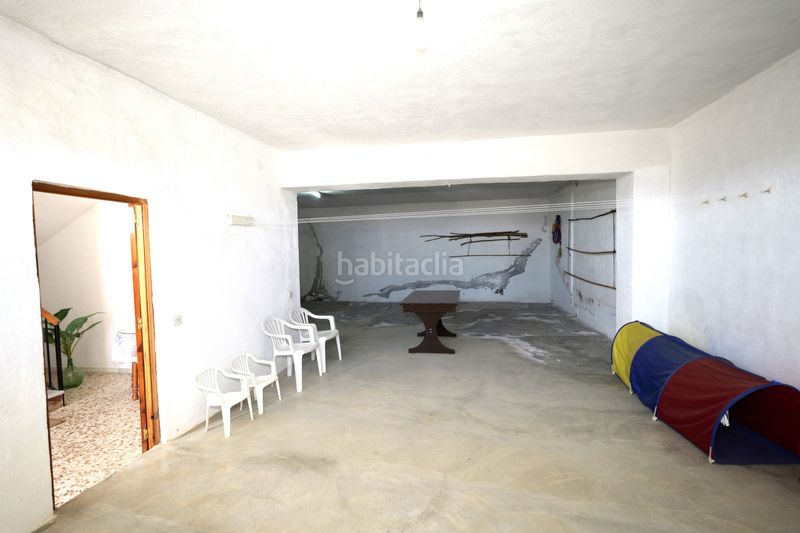 Foto a26c4ade-f934-4846-b96b-ab9141b94129. Casa adossada a calle iglesia 2 a Nevada