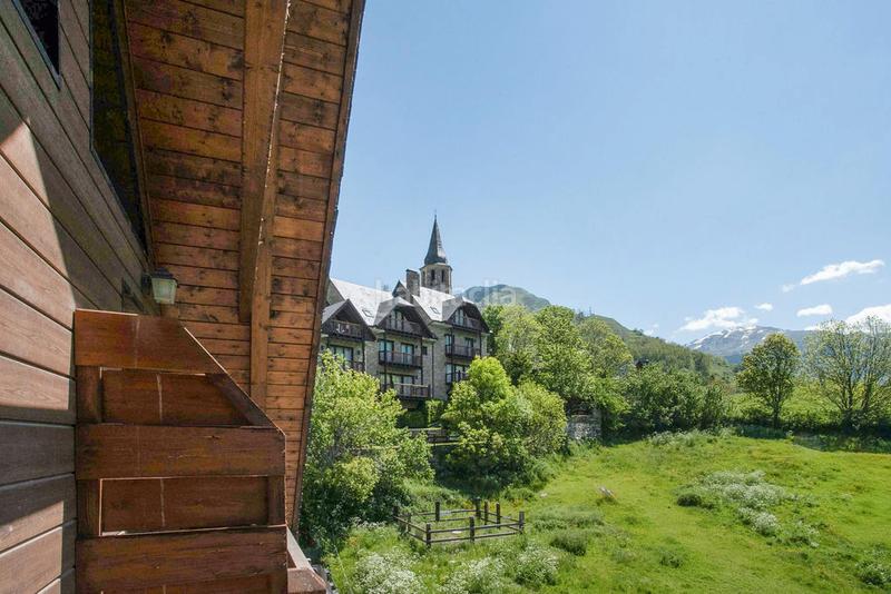 Foto f043fffe-5ae9-4a66-8509-b4ed49658c4c. Appartement dans carrèr major 57 dans Unha Naut Aran