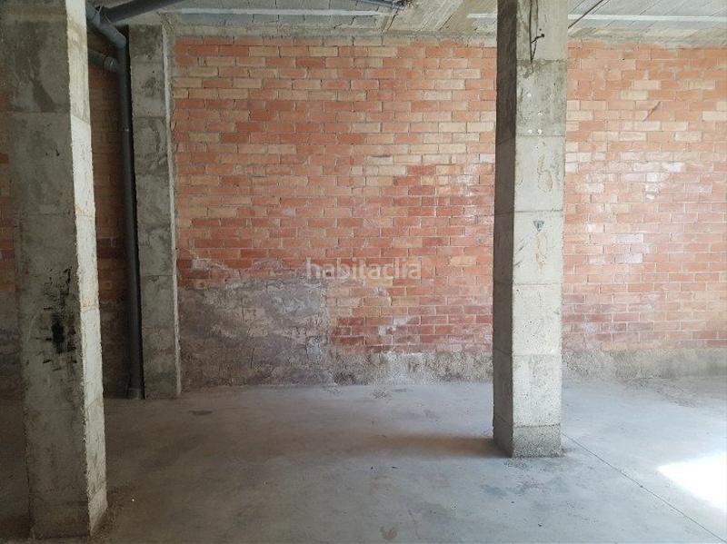 Foto d221a2b2-a8a0-40ac-ad2f-1bc48f45d326. Local comercial a Canonja (la)