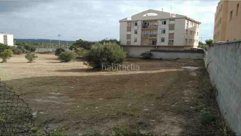 Foto 880625ab-6c88-4bbb-831f-7a9ceb4c5cde. Terrain résidentiel dans carrer flix 15 dans Constantí