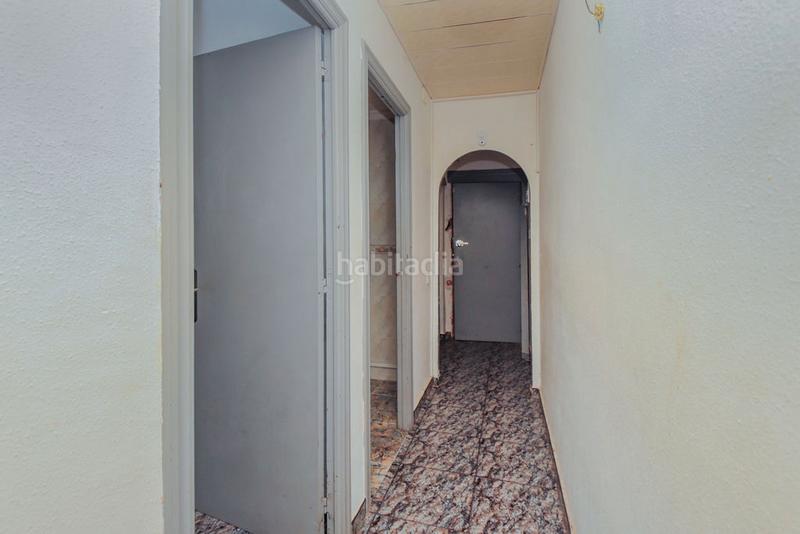 Foto 130dbff8-d7eb-48c0-a970-f87e10b43fb9. Piso  para entrar a vivir en Torreforta Tarragona