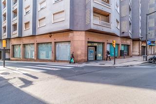 Local Comercial a Carrer de miró 40. Local en reus