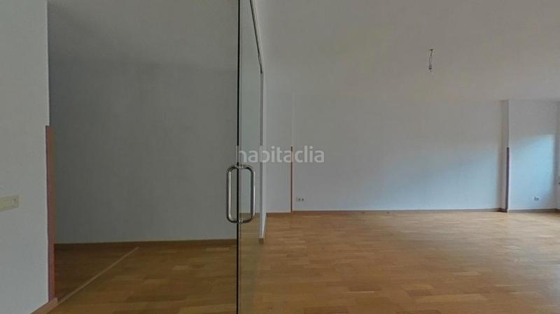 Foto b5e19921-d913-409b-8ed4-ce353edf29ce. Pis a Mestral Reus
